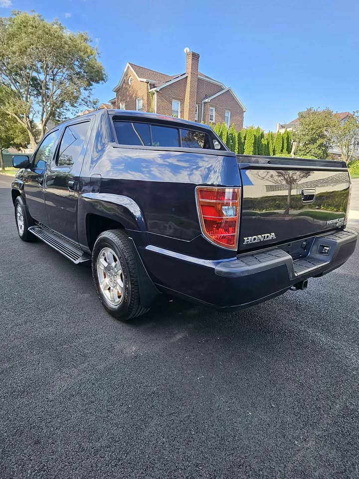 2011 Honda Ridgeline · RTS Pickup 4D 5 ft - photo 3