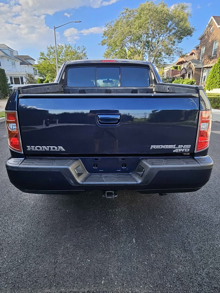 2011 Honda Ridgeline · RTS Pickup 4D 5 ft - photo 4