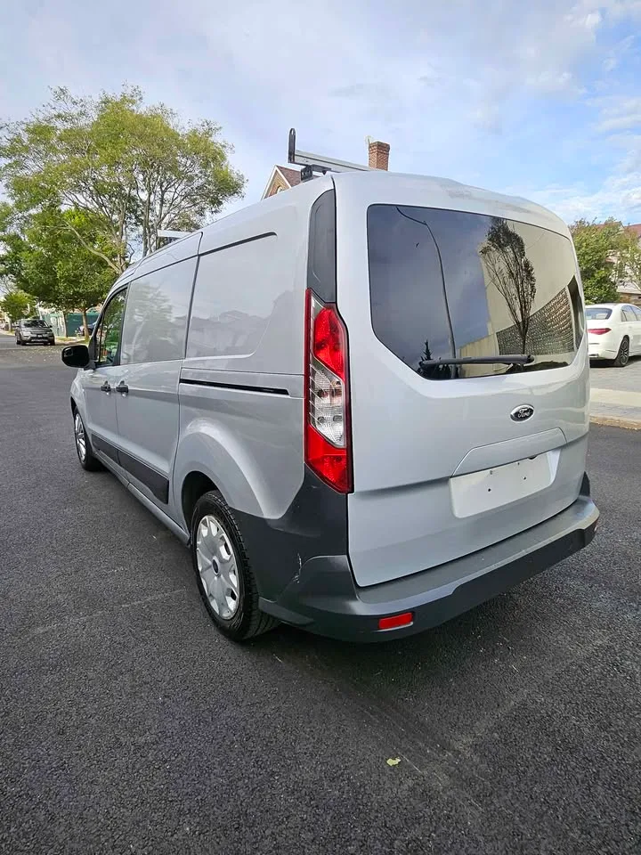 2014 Ford Transit Connect Cargo Van · XL Van 4D image indicator(3)