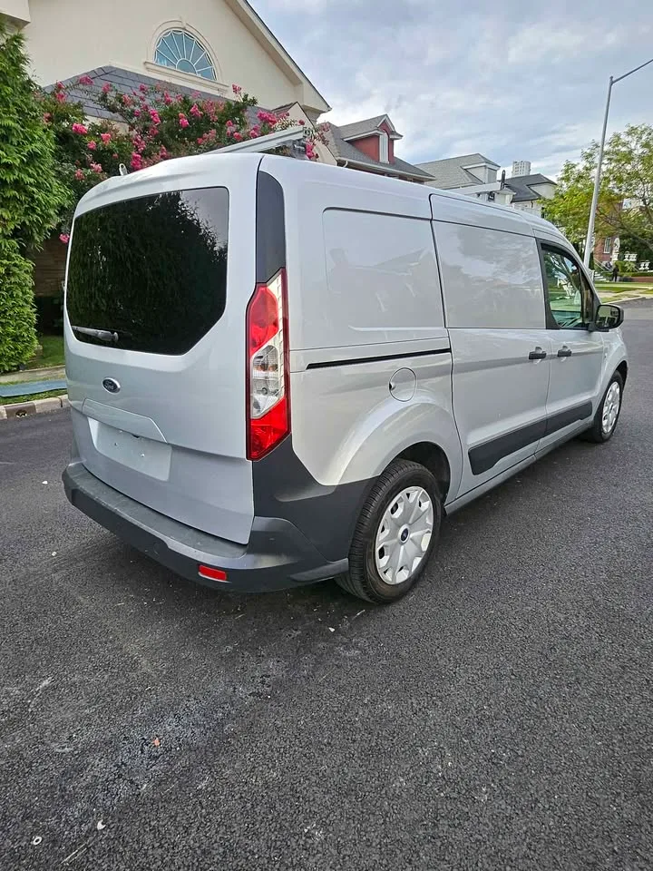2014 Ford Transit Connect Cargo Van · XL Van 4D image indicator(5)