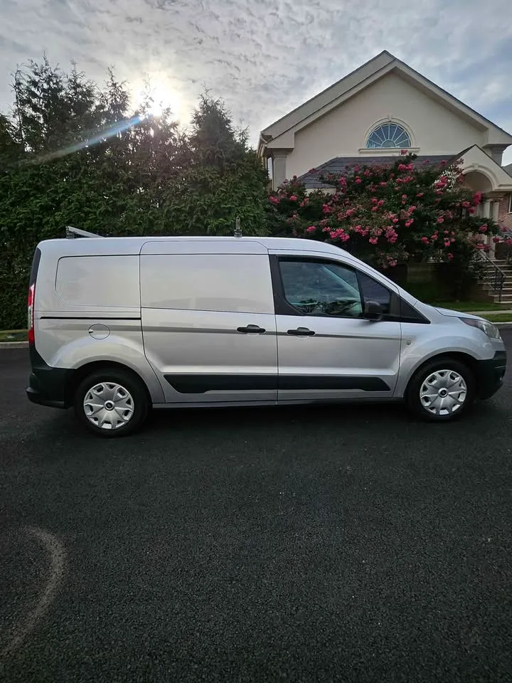2014 Ford Transit Connect Cargo Van · XL Van 4D image indicator(6)