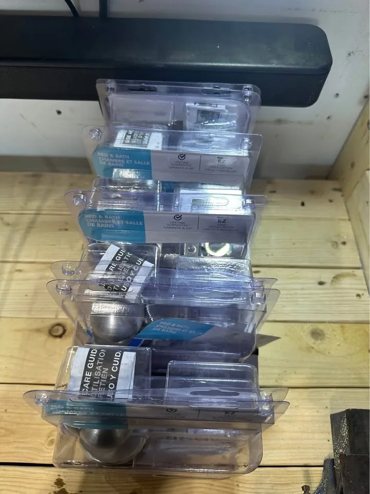 Interior door knobs image indicator(2)