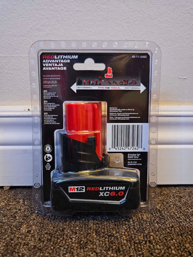 Milwaukee M12 XC6.0 Battery - photo 2