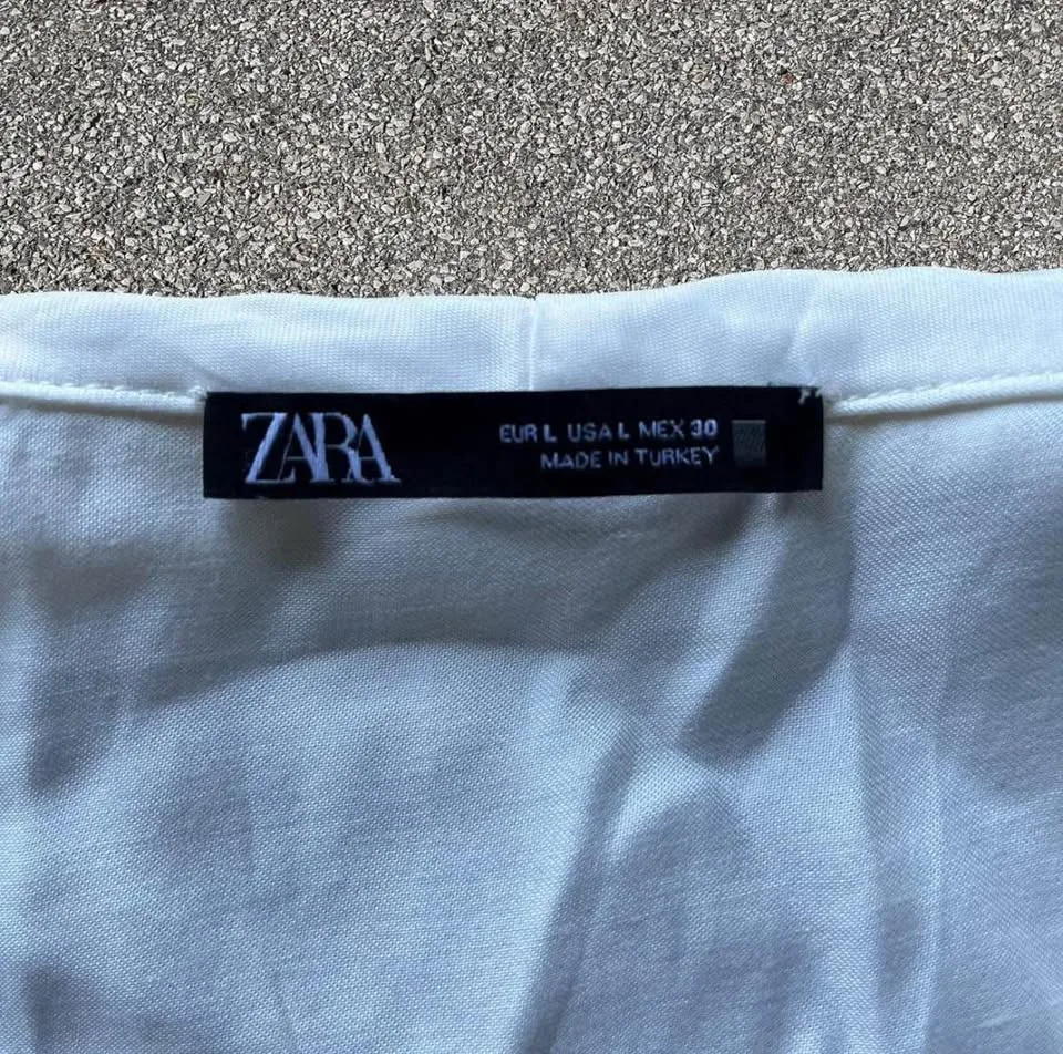 White Zara tank top image indicator(3)