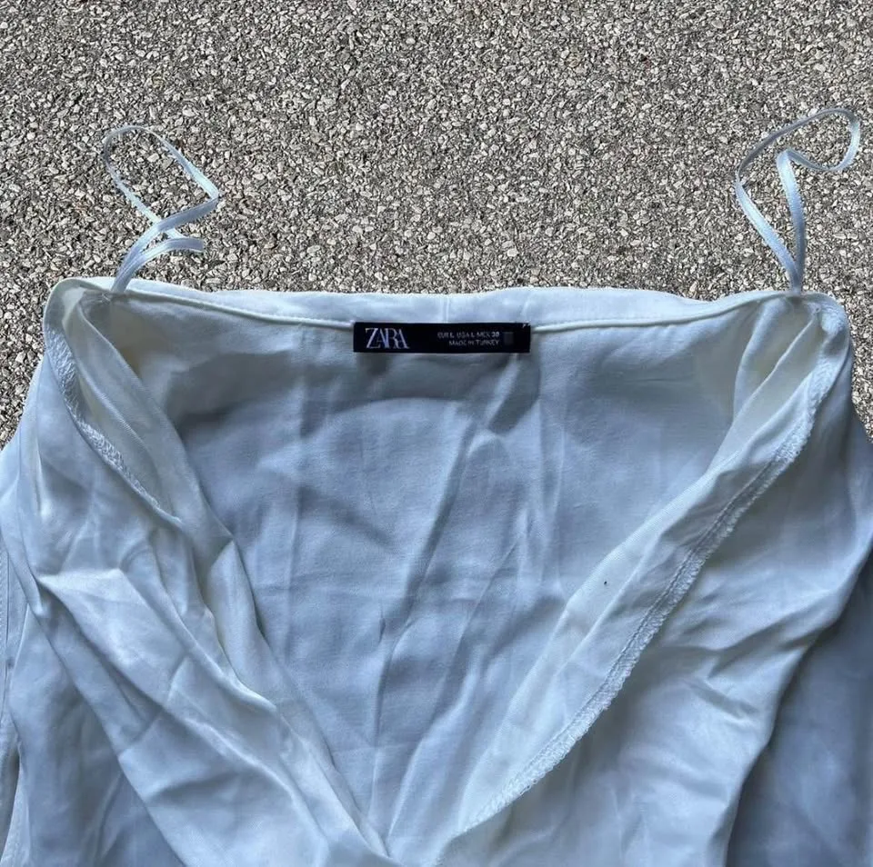 White Zara tank top image indicator(4)