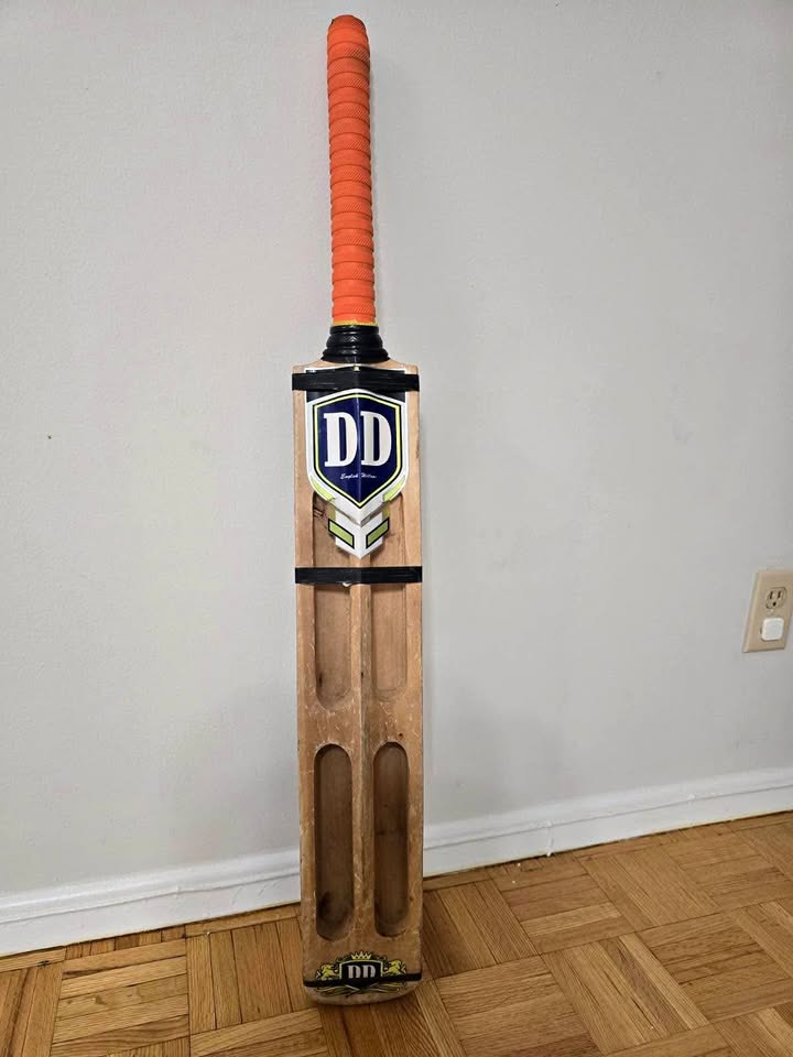 Player Edition Scoop bat