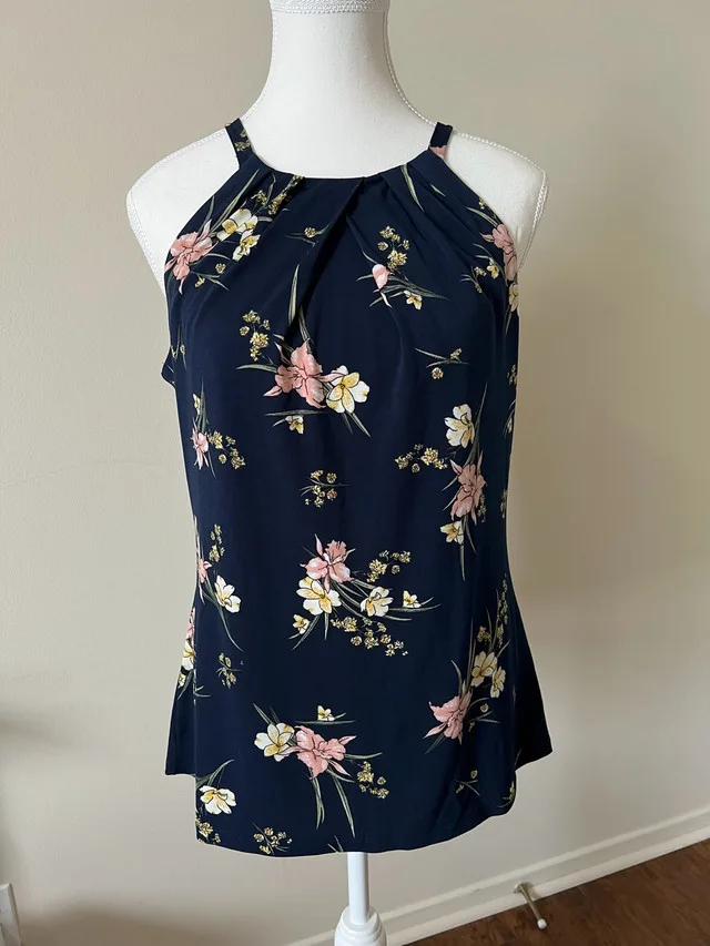 Floral Halter Top image indicator(2)