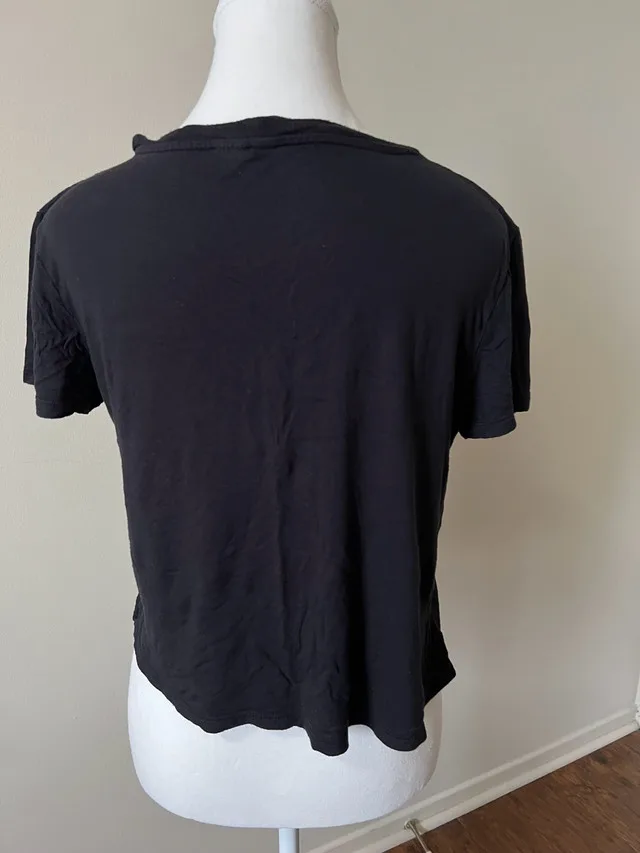 H&M Divided Luna Love Tee image indicator(3)