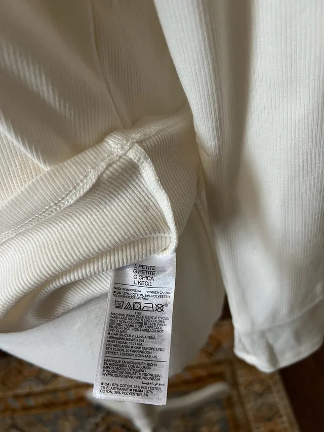 Old Navy Long Sleeve Top image indicator(4)