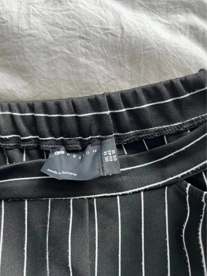 Striped Halloween flares with cut outs ASOS stretchy size 10 image indicator(4)