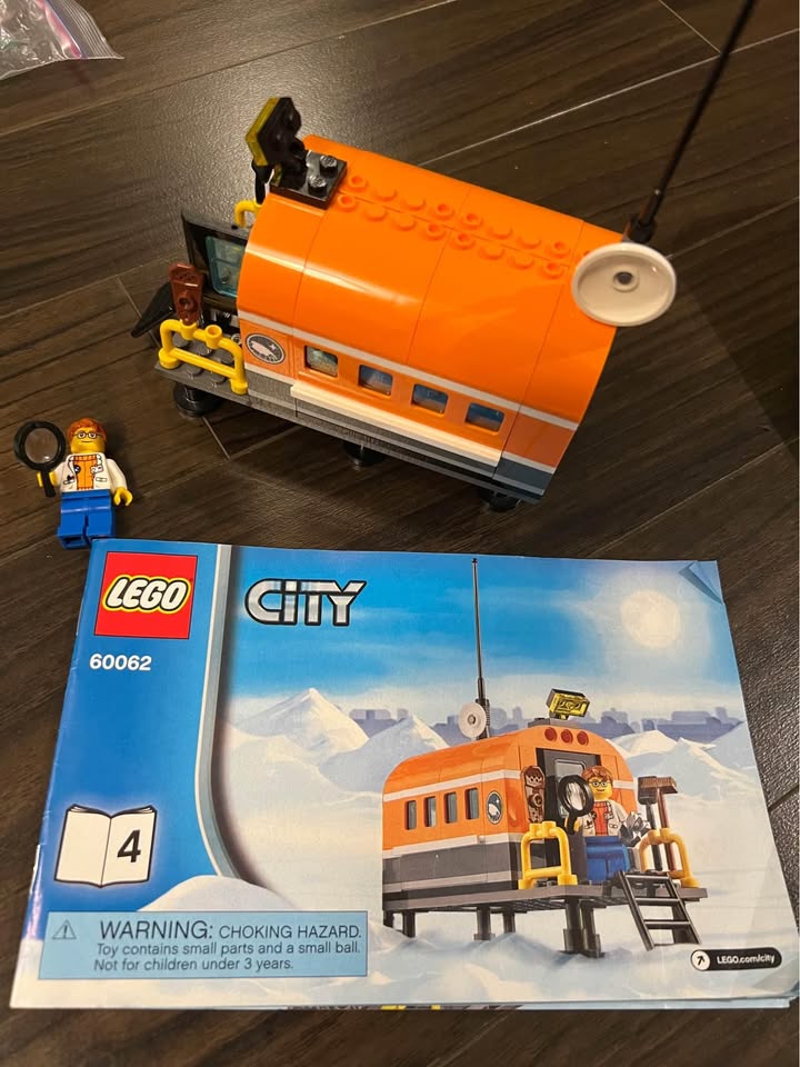 Lego City Arctic Icebreaker 60062 - photo 5