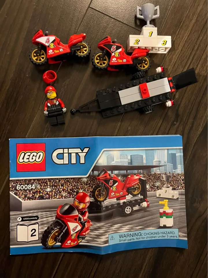 LEGO City Racing Bike Transporter 60084 image indicator(3)