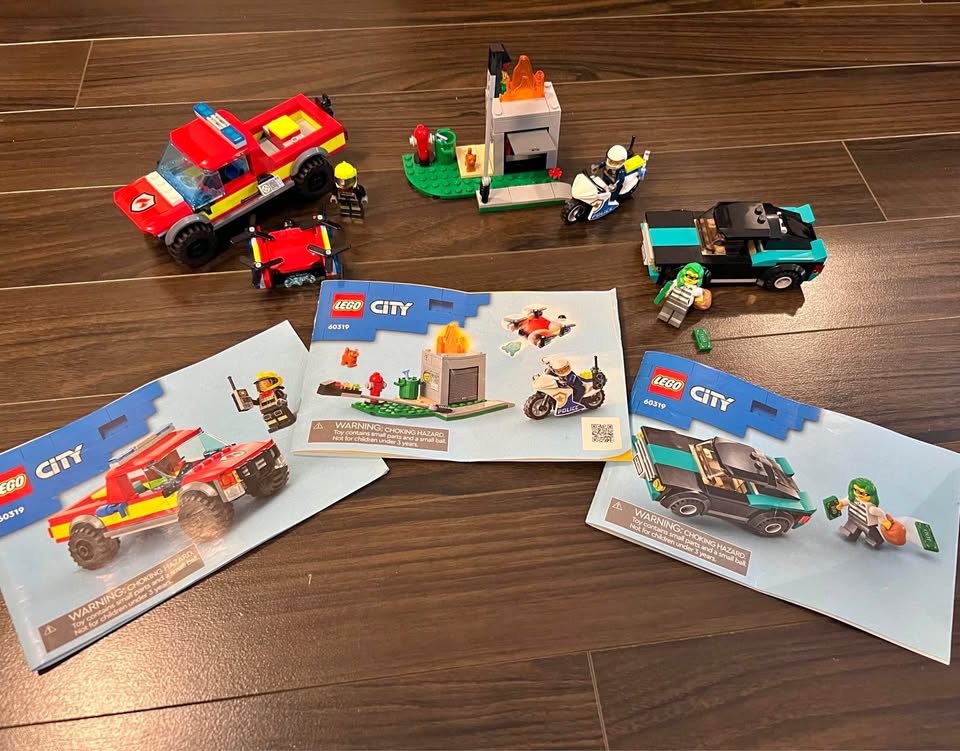 LEGO City Fire Rescue & Police Chase 60319
