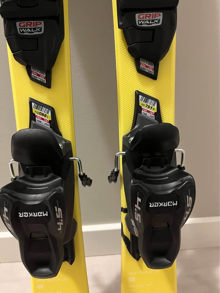 Volkl Revolt Jr (Kids Skis) 86cm - photo 3