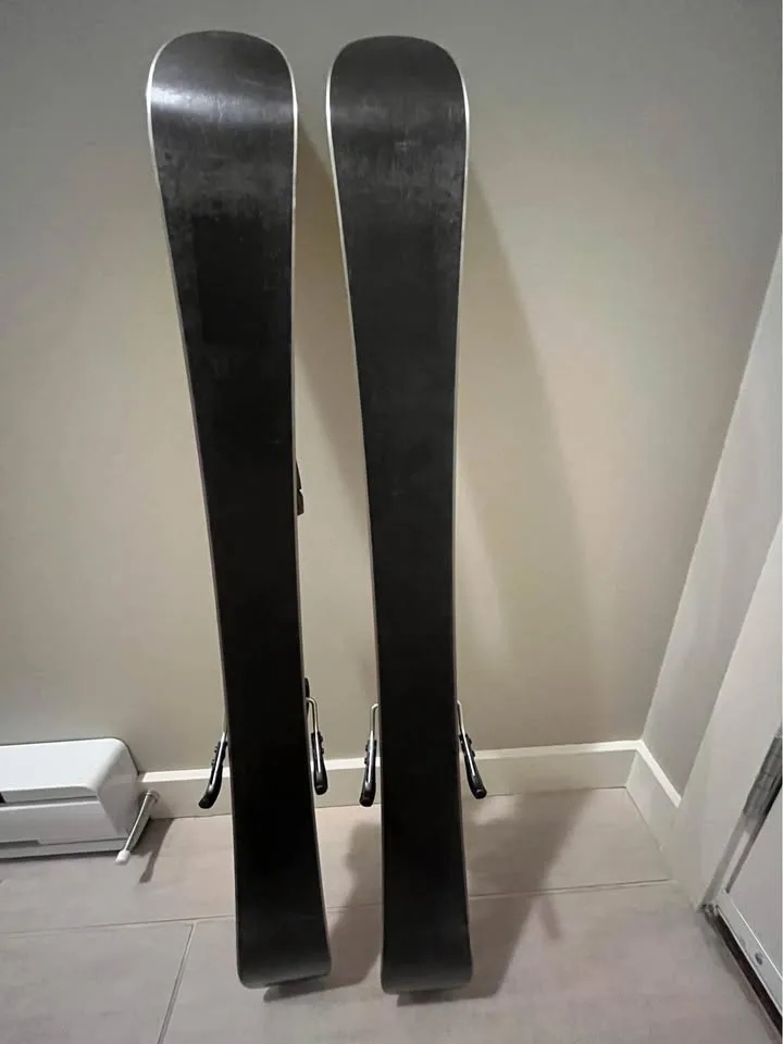 Volkl Revolt Jr (Kids Skis) 86cm image indicator(4)