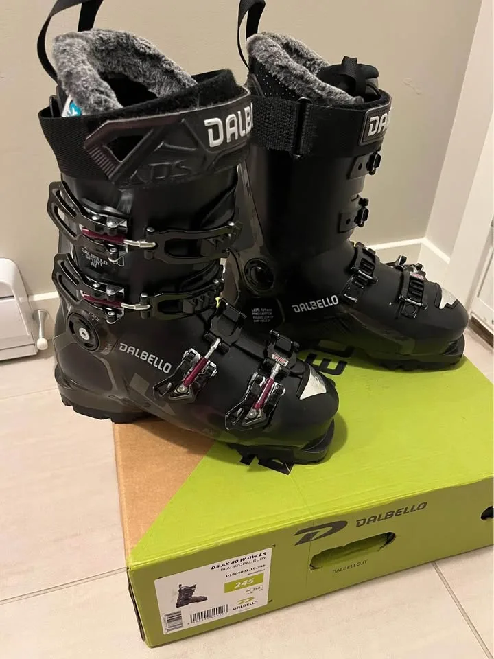 Dalbello Women's Ski Boots image indicator(2)