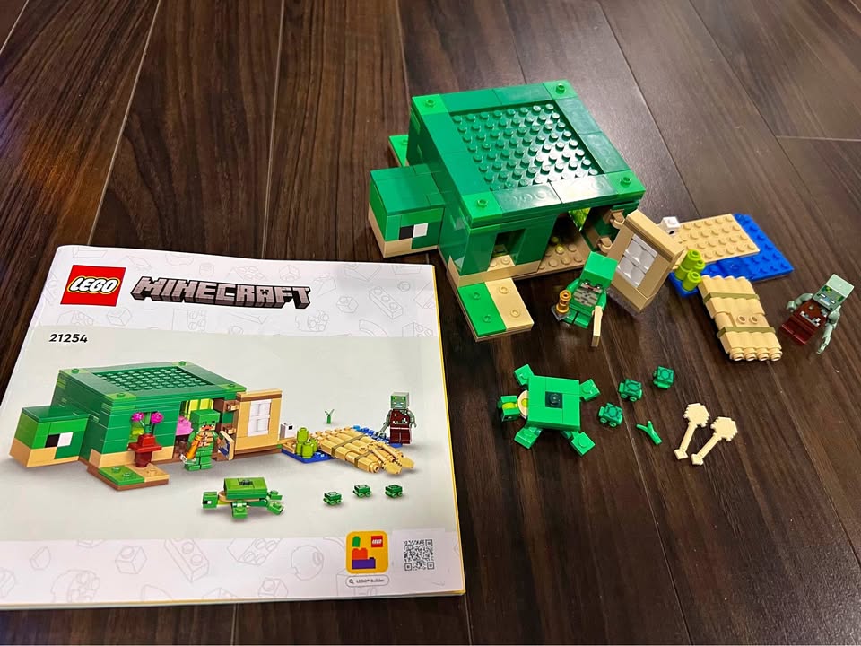 Lego Minecraft 21254