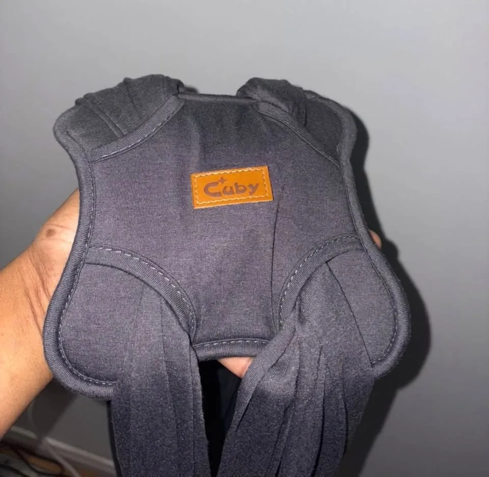 New CUBY Swaddle Carrier for Small Dogs image indicator(3)