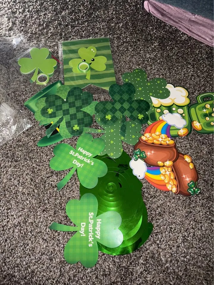 New 45 Pieces St Patricks Day Decorations image indicator(4)