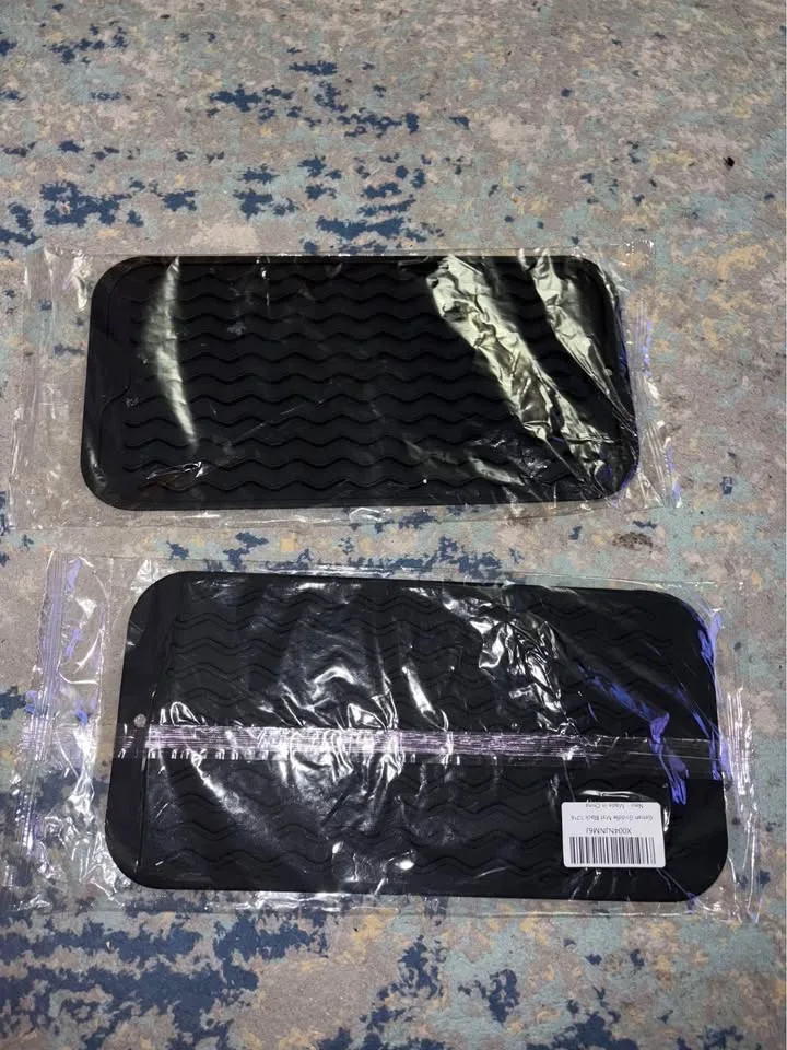 New Silicone Dish Drying Mat 12" x 6", BLACK image indicator(4)