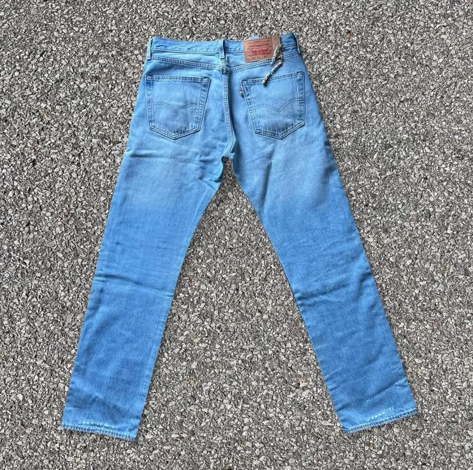 LEVI'S® PRIDE 501® '93 STRAIGHT FIT JEANS image indicator(2)