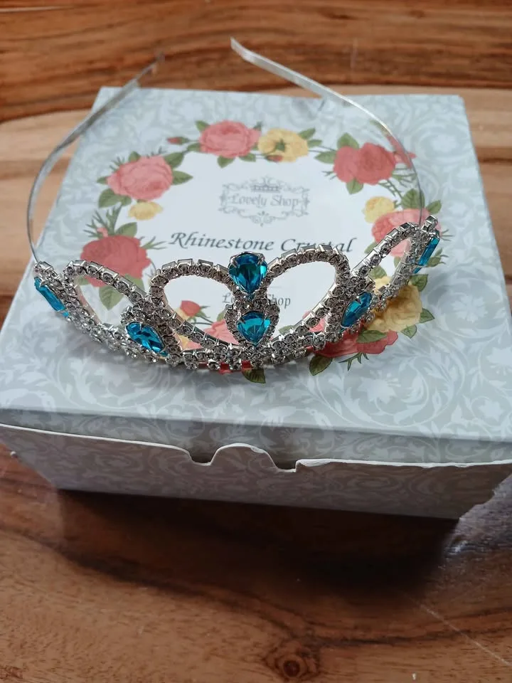 Tiara- adult size image indicator(2)
