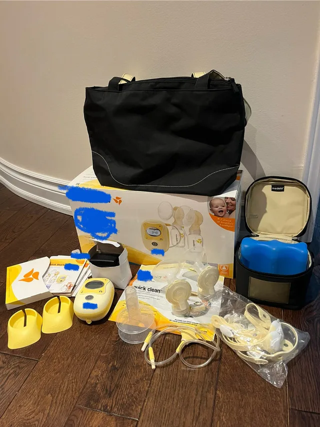 Medela Freestyle and accessories thumbnail