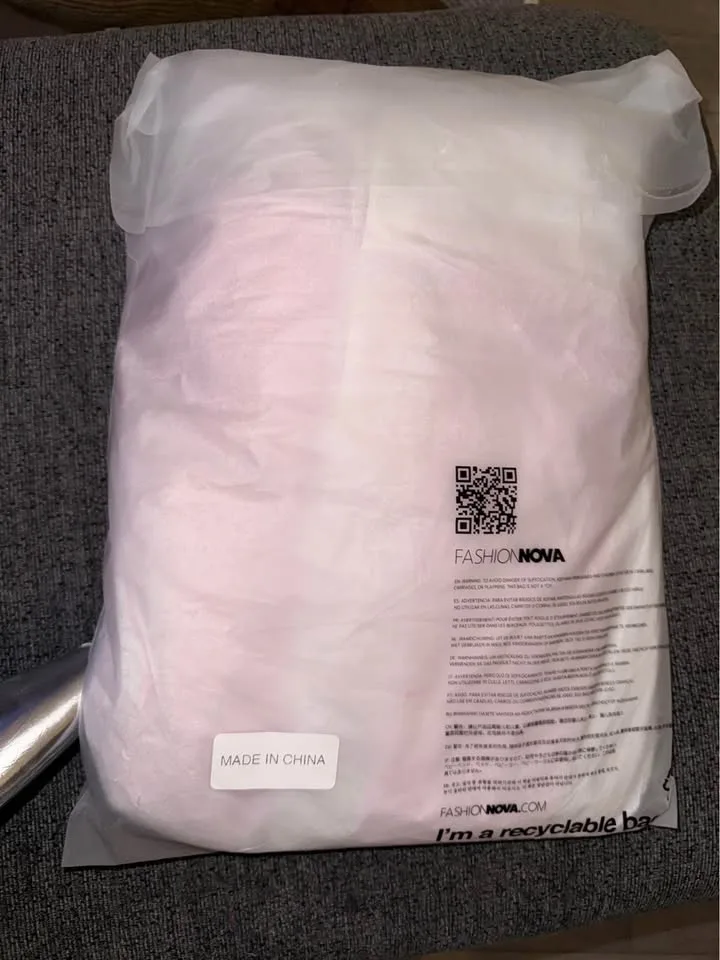 Unopened Western Costume (FashionNova) READ DESCRIPTION! image indicator(5)