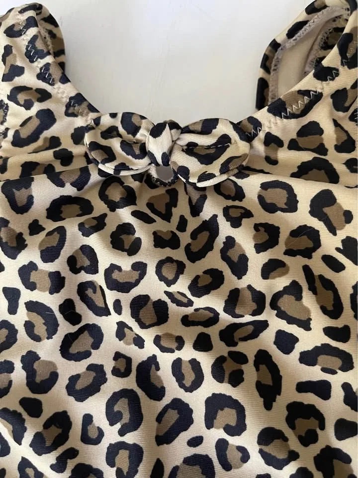 Infant swimsuit image indicator(3)