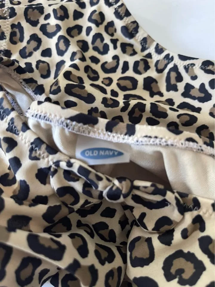 Infant swimsuit image indicator(4)