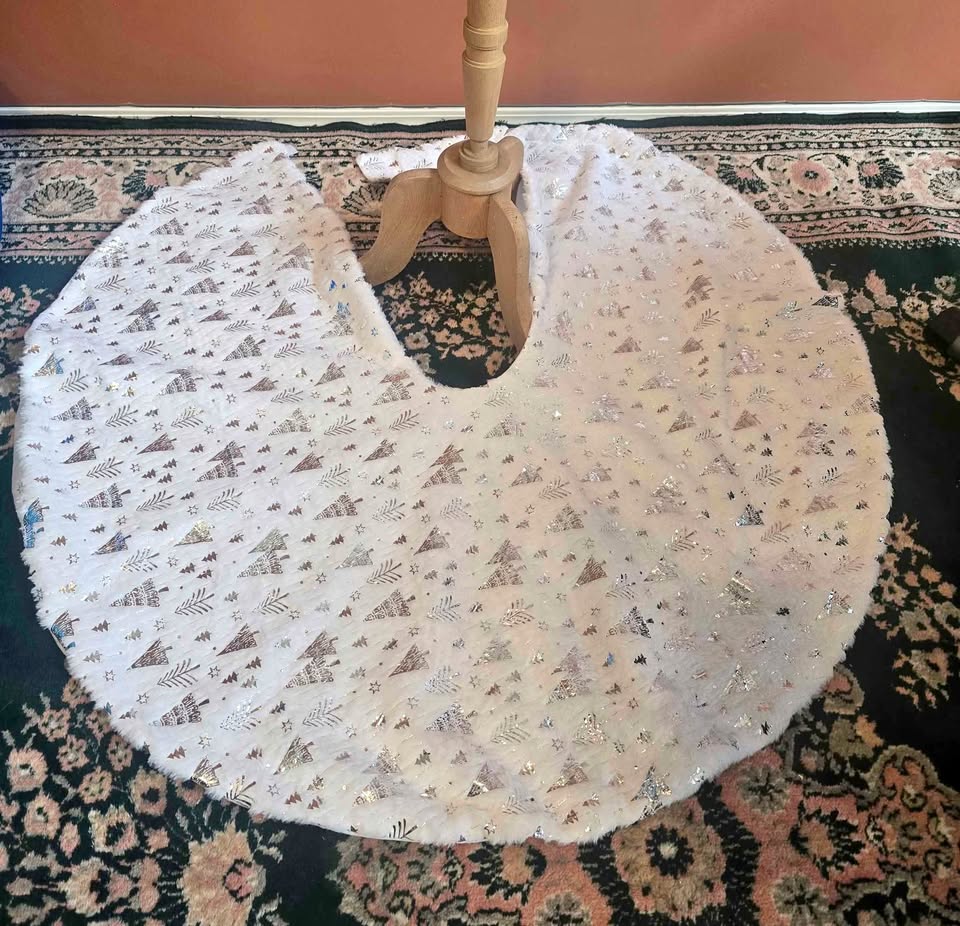 White R120cm Christmas Tree Skirt with Silver Glitter Trees ✨🎄