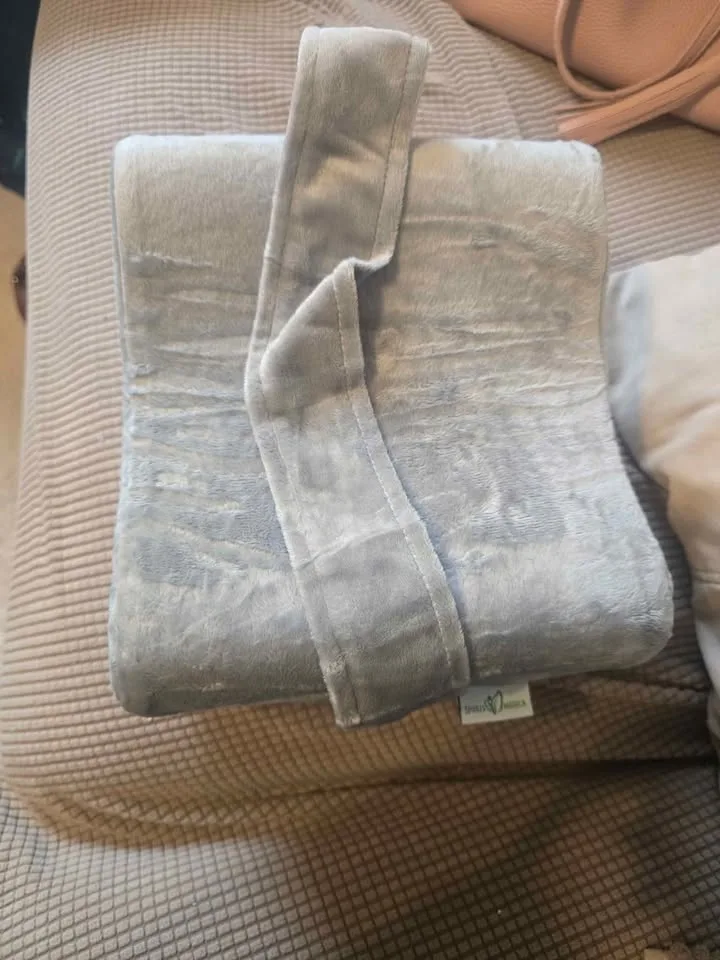 Sports Medica Memory Foam Lumbar Support Cushion 💺🩵 image indicator(2)