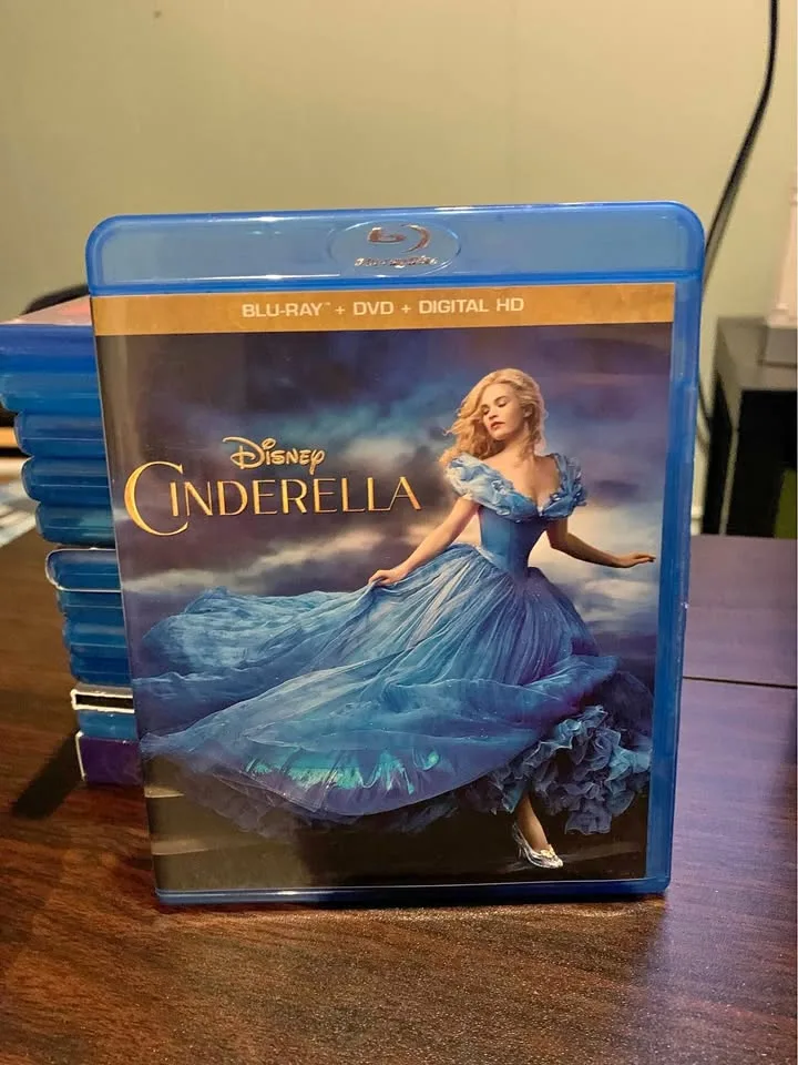 Disney Cinderella Bluray thumbnail
