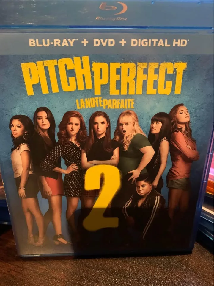 Pitch Perfect Bluray 1 & 2 image indicator(2)