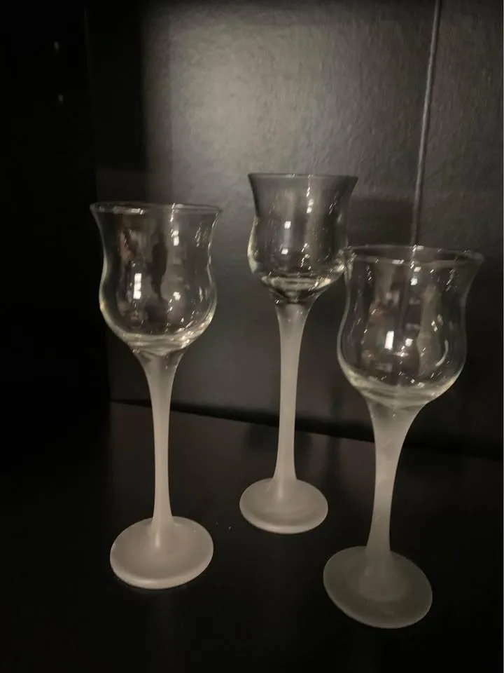 Iced Crystal Partlite Trio Candle Holder image indicator(4)