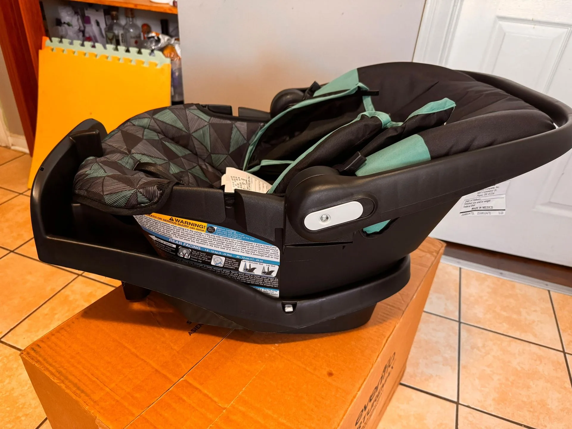 Evenflo Car Seat image indicator(3)