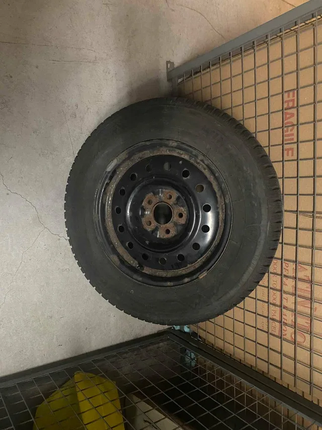 FIRESTONE WINTERFORCE 2 225/65R16 100S Tires with rims on sale