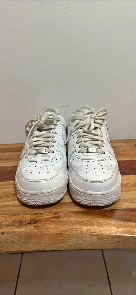 Size 9.5 Nike Air Max 90 OG Hyper Grape (2020)