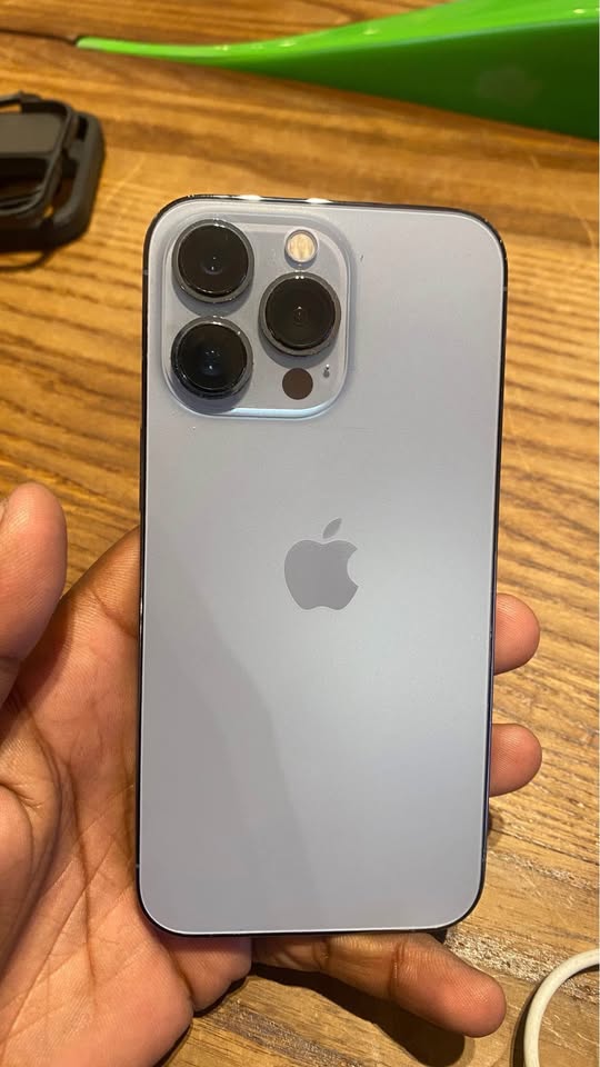 iPhone 13 Pro - 128 GB Sky Blue - Unlocked - $450 OBO - photo 4