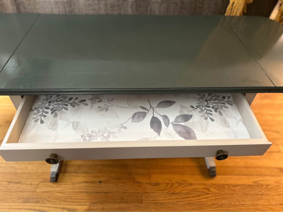 Painted Drop-Leaf Table - photo 3