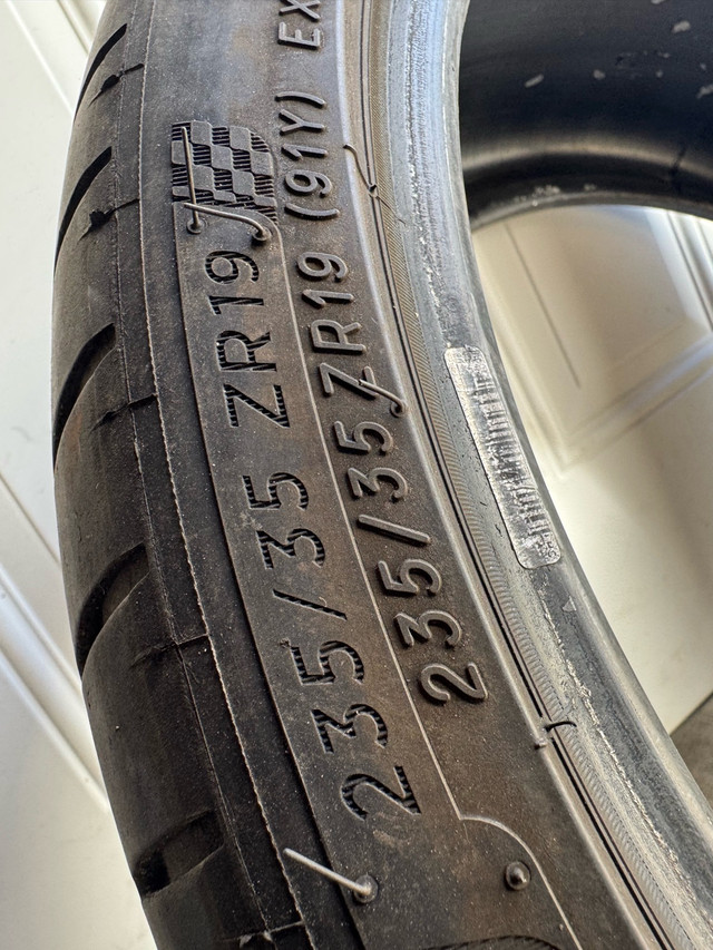 Michelin Pilot Sport 4S - 235/35/ZR19 - photo 3
