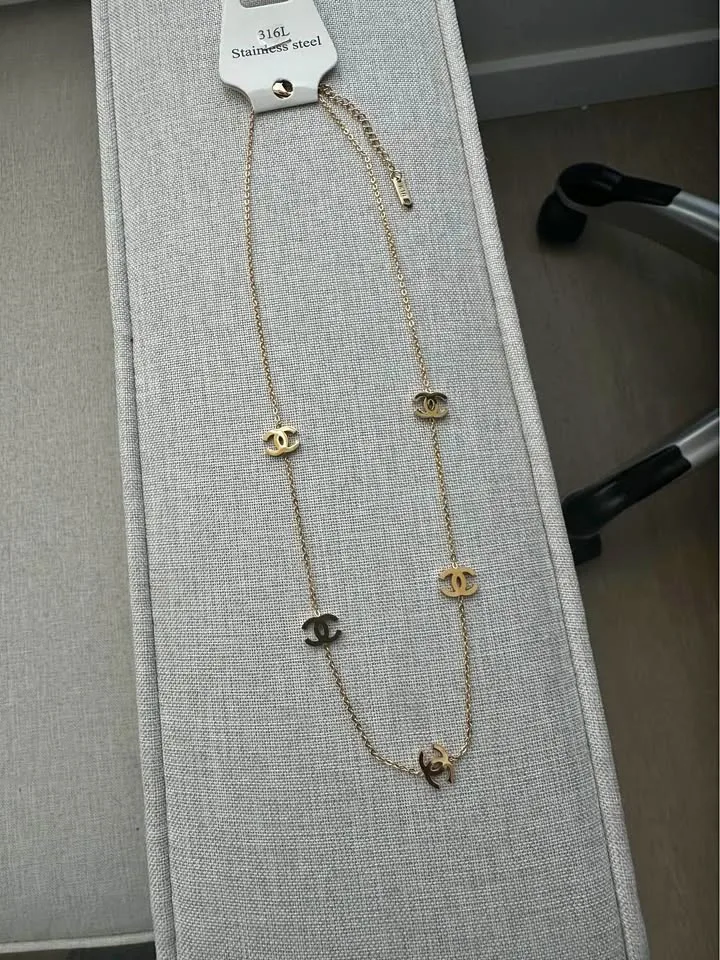 Vintage Style Heart Necklace