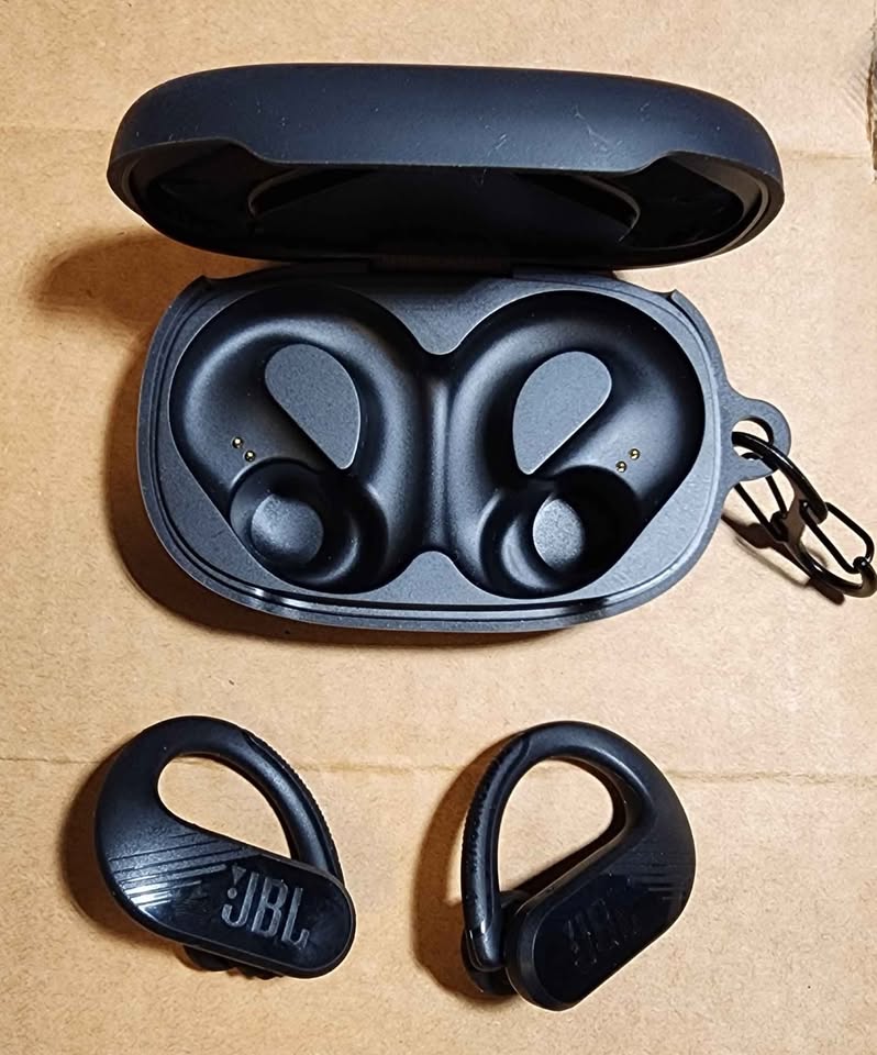 JBL Endurance Peak3 Wireless Earbuds - photo 2