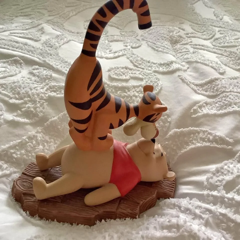 Precious Moments Disney Figurine thumbnail