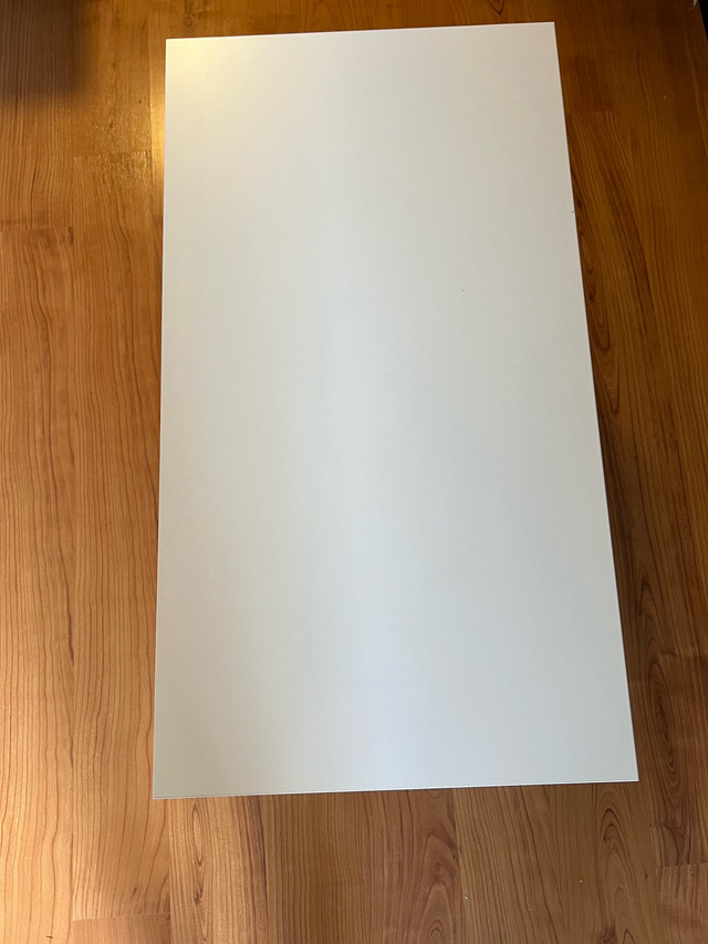 Kids Desk / Table white with top protector