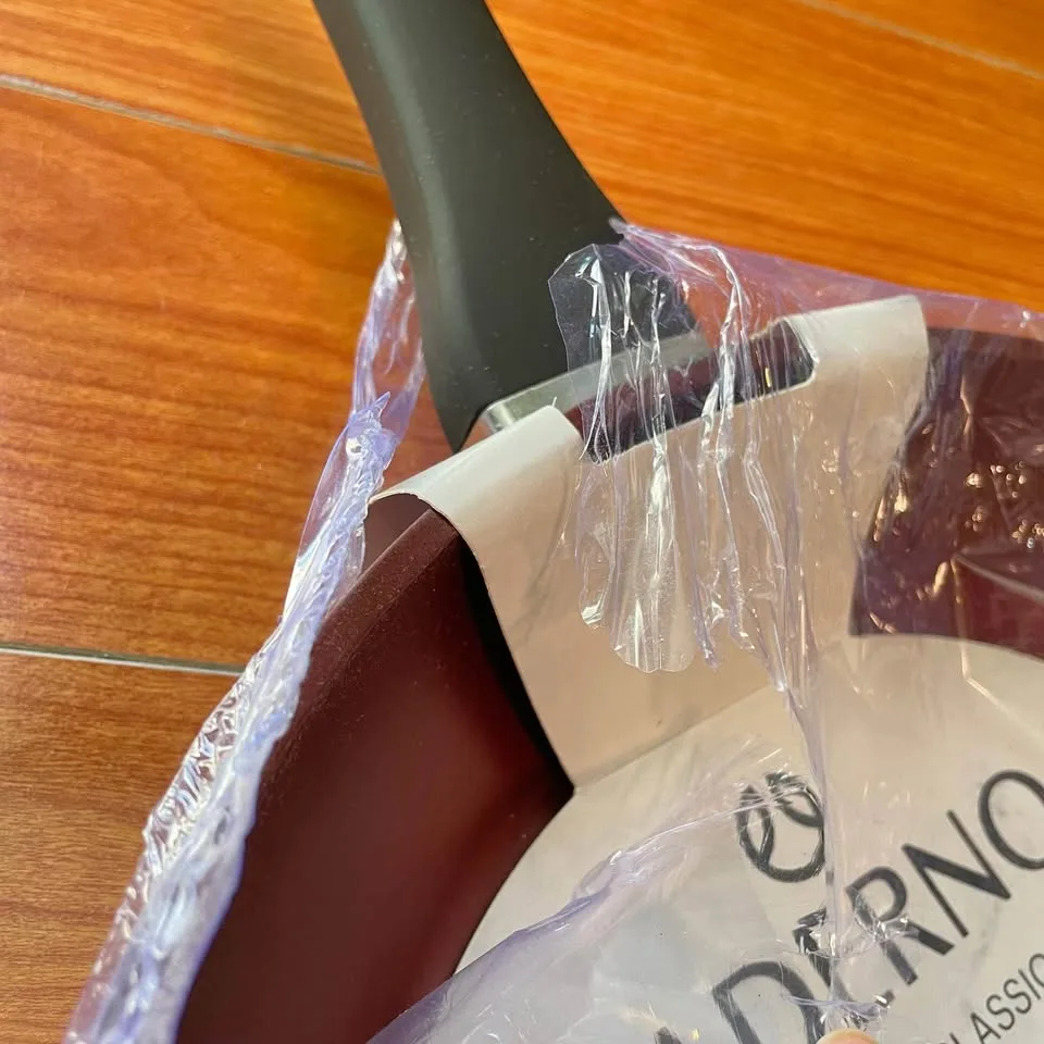 PADERNO 12” Non-Stick Frying Pan, Maroon image indicator(3)