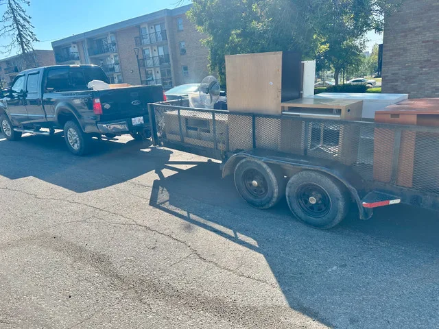 Pickup truck & Trailer for Delivery/ Dump run /small moving image indicator(5)