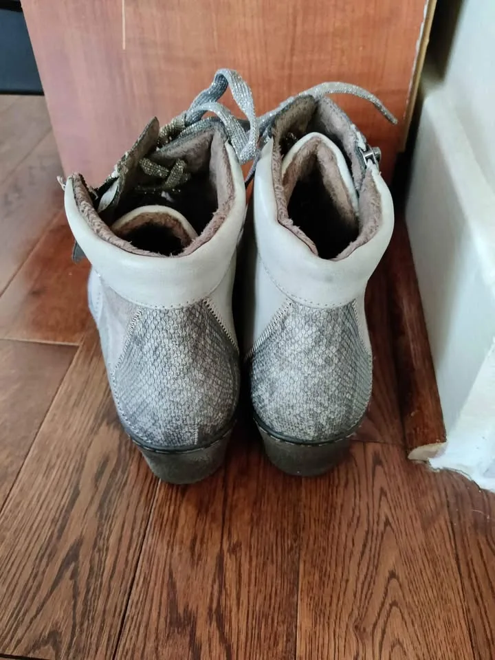 Spring Step Lilou Wedge Booties - Silver/Grey - Size 41 image indicator(3)