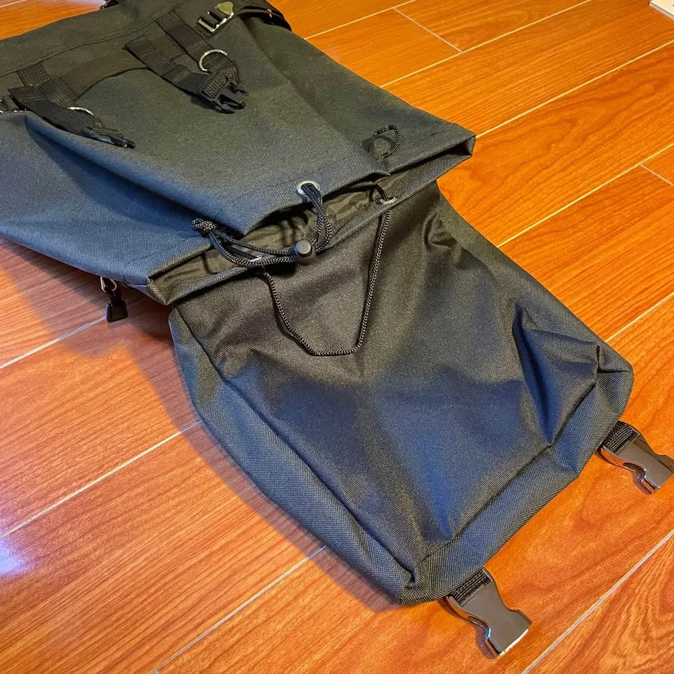 NWT✨Black Backpack image indicator(6)