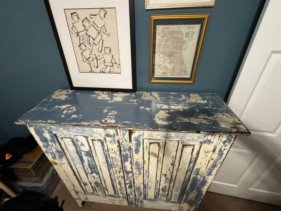 Vintage Farmhouse Cabinet - photo 3